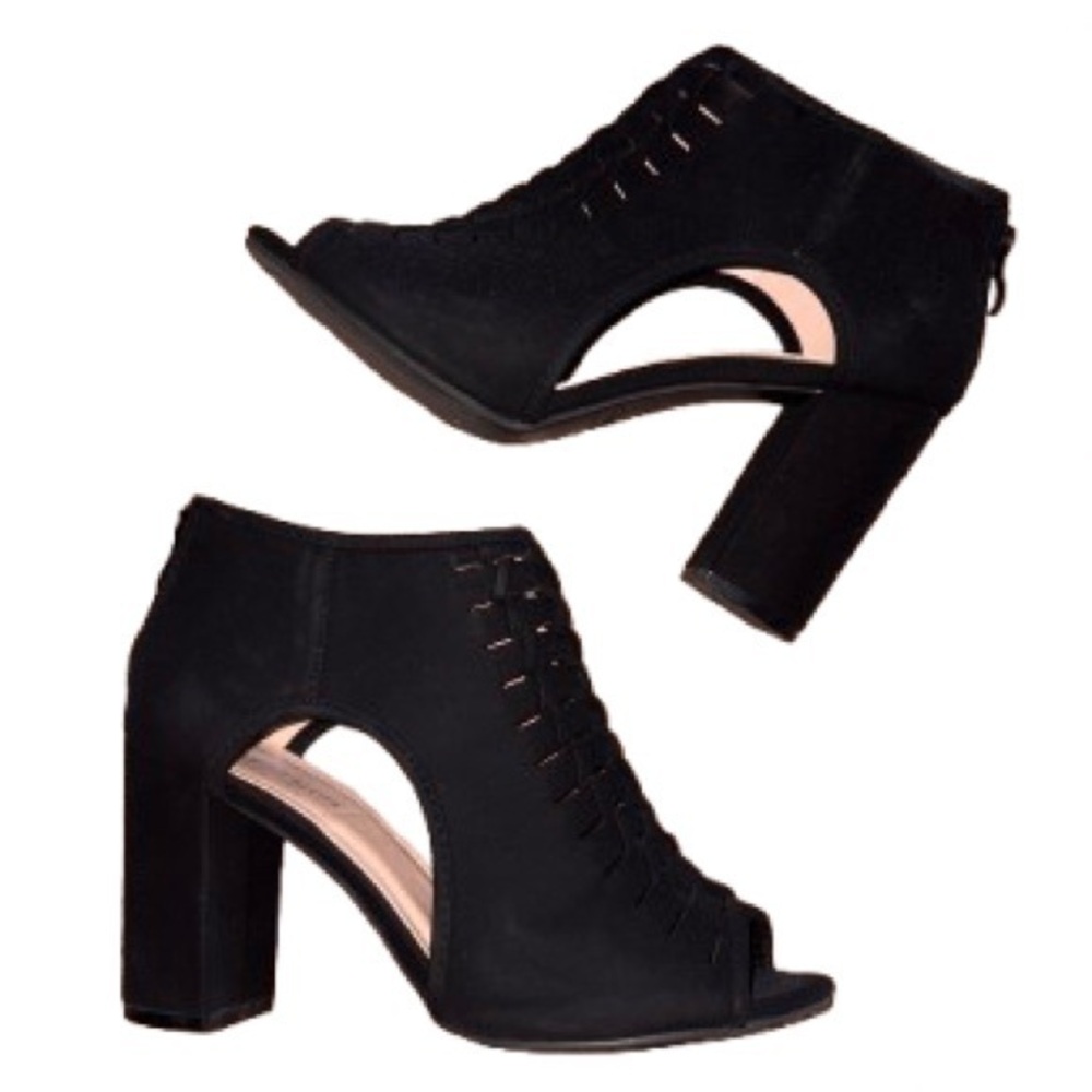 TOP Moda Black Peep Toe Heels size 9